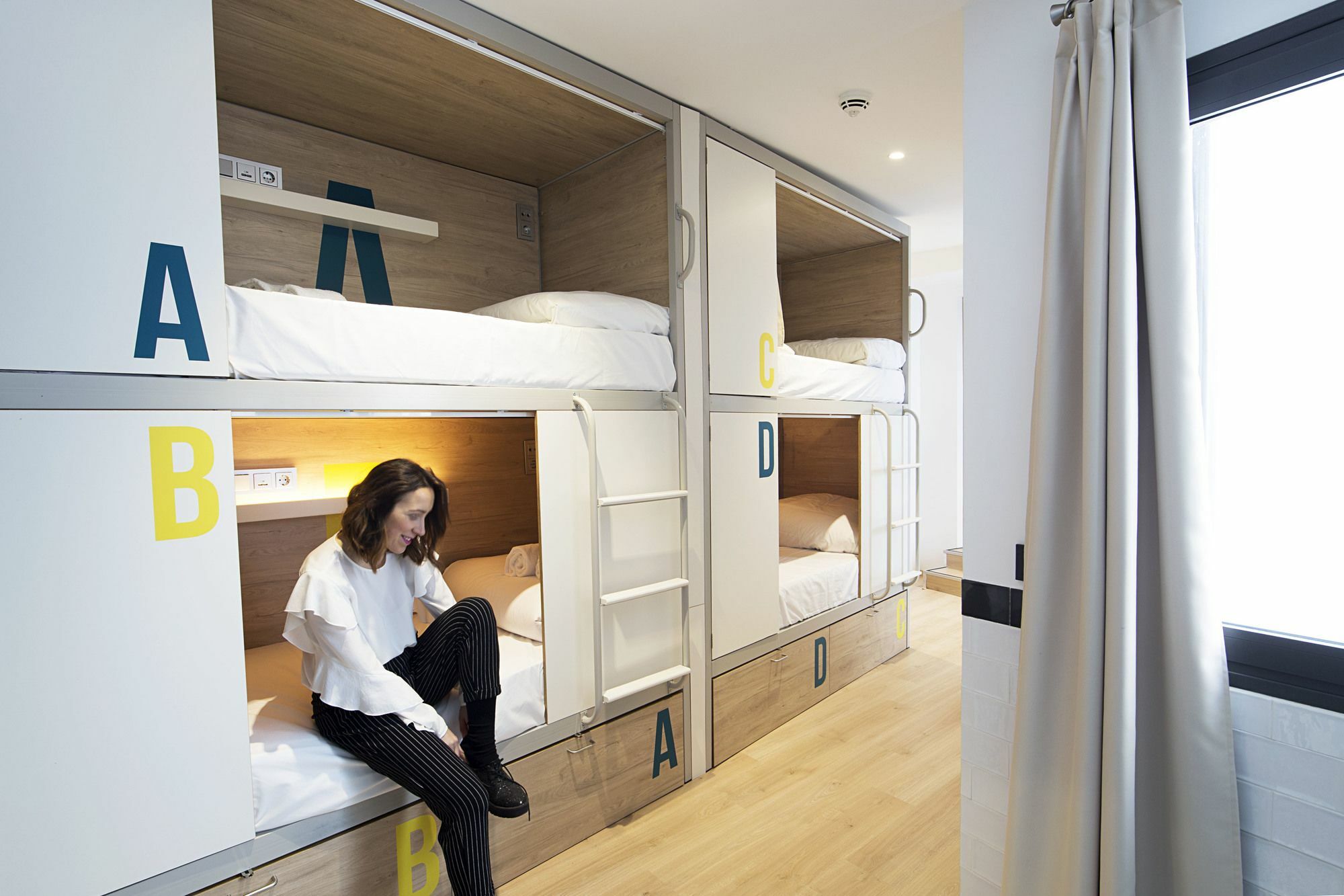 Hostel U-sense For Seville